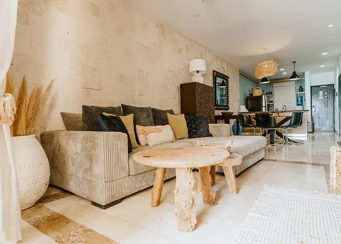 Apartment Residences El Faro, Coral 305